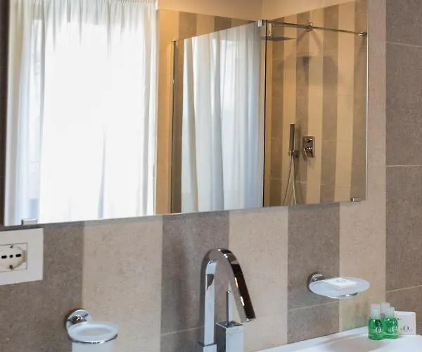 Bed & Breakfast Dimora Minima 4*