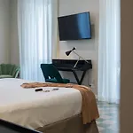 Dimora Minima Bed & Breakfast