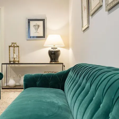 Dimora Minima Bed & Breakfast