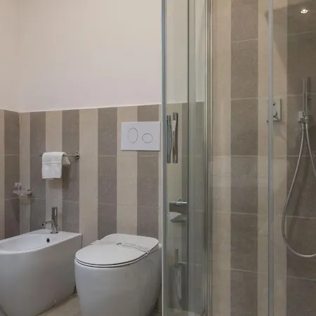 Dimora Minima Bed & Breakfast 4*