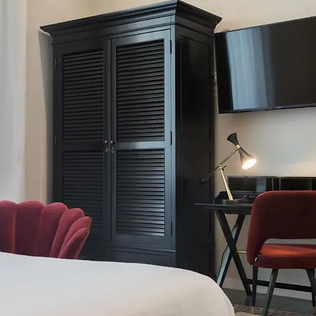 Dimora Minima Bed & Breakfast 4*