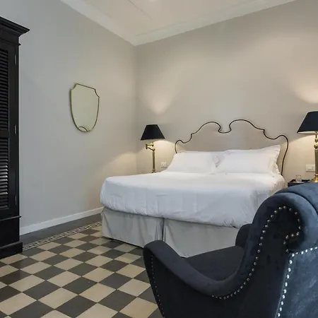 Dimora Minima Bed & Breakfast 4*