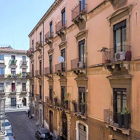 Dimora Minima Bed & Breakfast