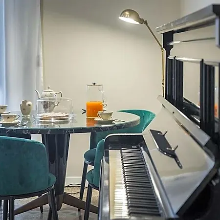 Dimora Minima Bed and breakfast 4*