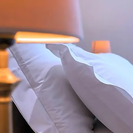 Dimora Minima Bed & Breakfast 4*
