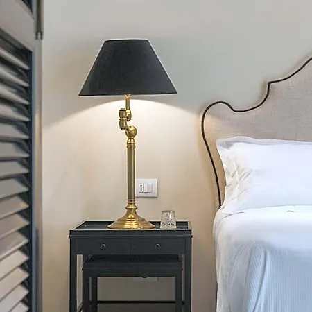 Dimora Minima Bed and breakfast 4*