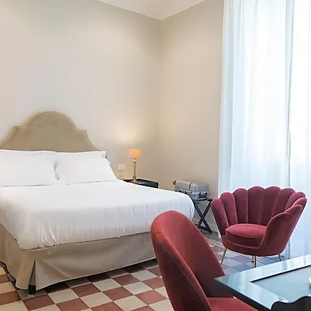 Dimora Minima Bed and breakfast 4*